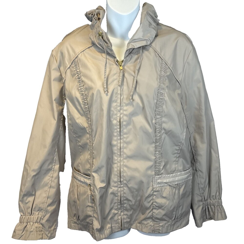 Chico's Zenergy Travel Neema Ruffle Rain Jacket sz 3 XL Gold Zip Water Resistant
